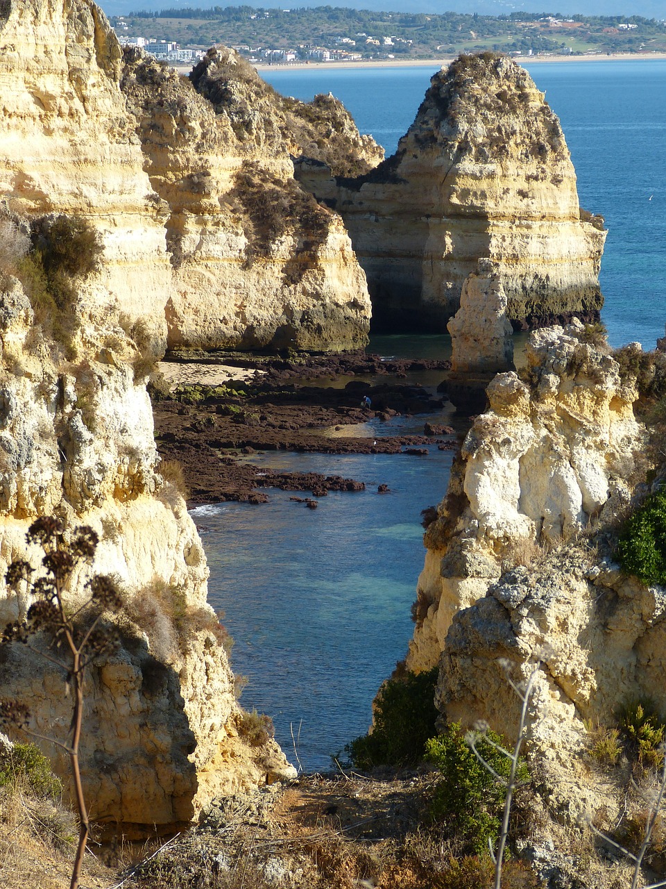 algarve rocky coast portugal free photo