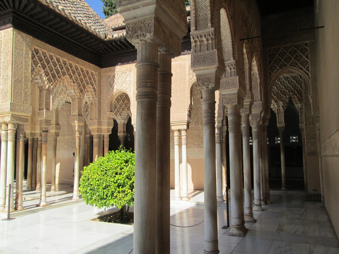 alhambra spain castle free photo
