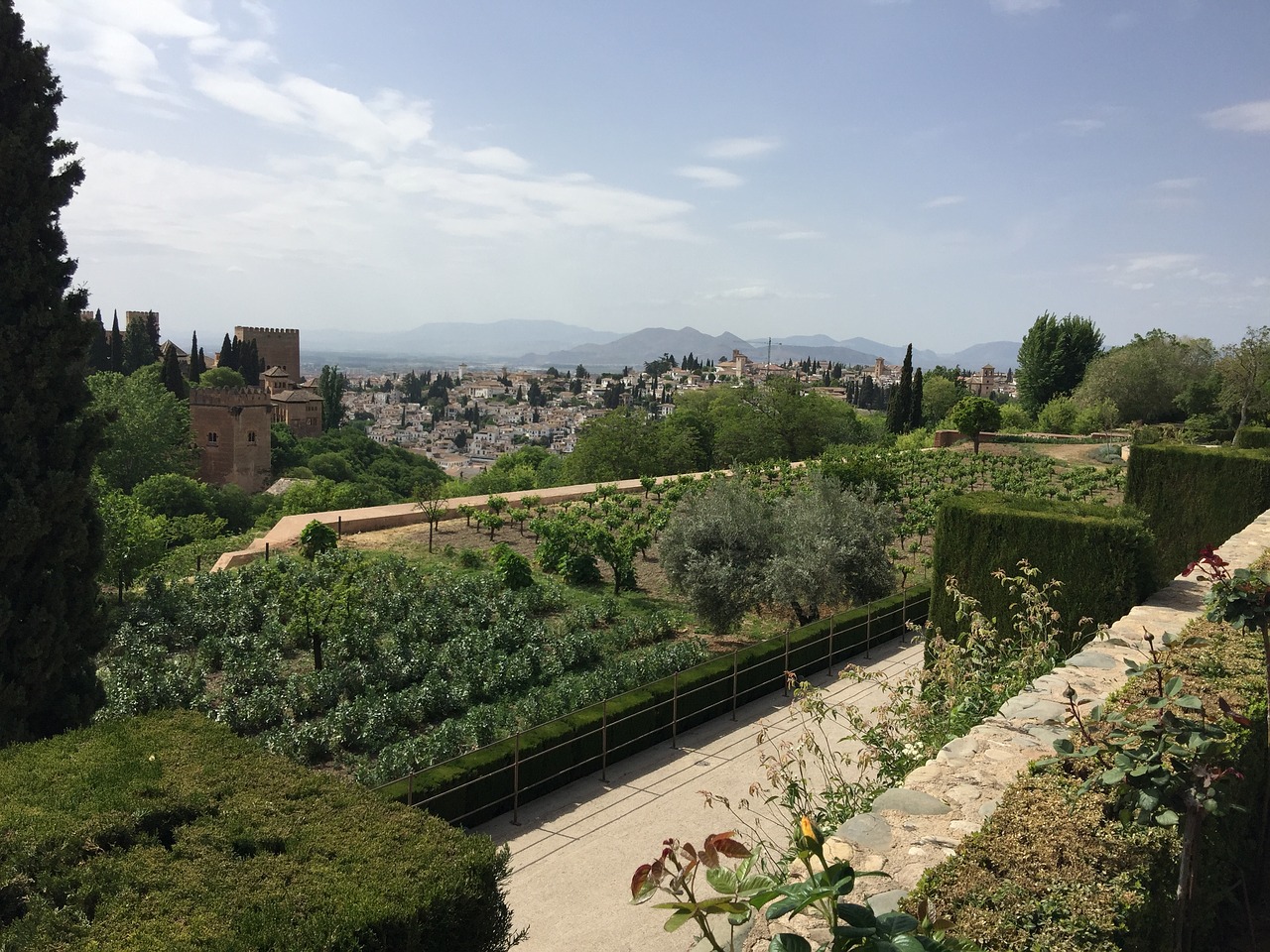 alhambra generalife albaicín free photo