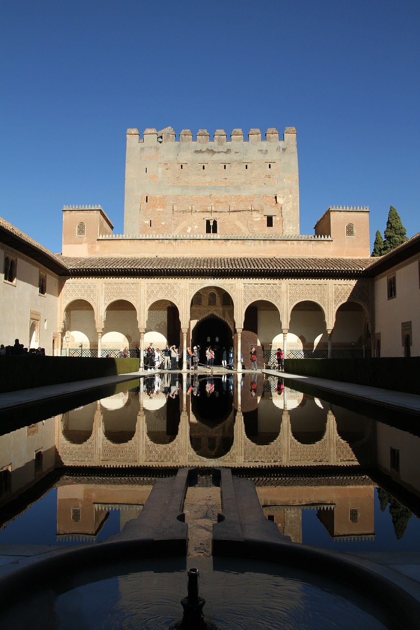 alhambra palace spain free photo