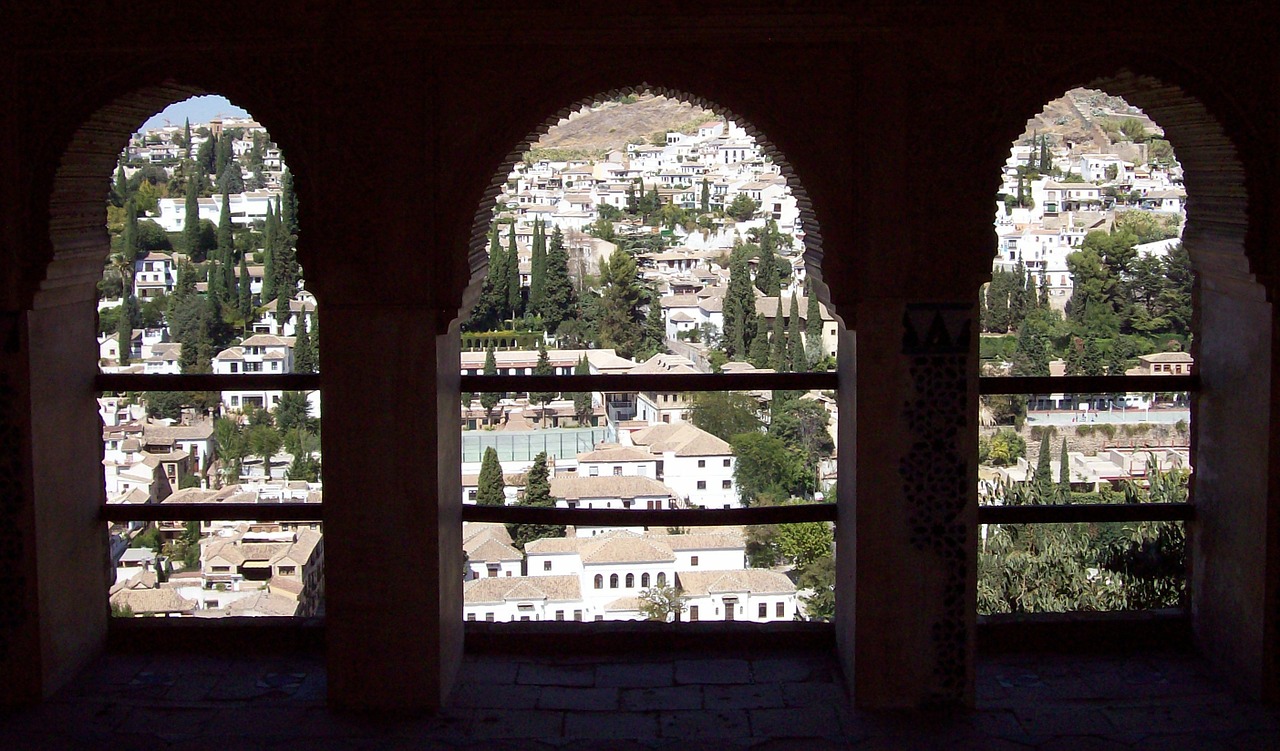 alhambra spain architecture free photo