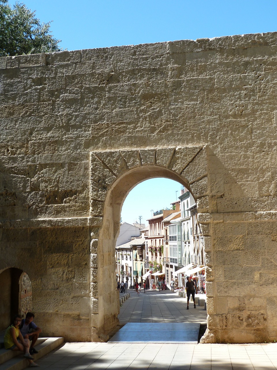 alhambra arch stone wall free photo