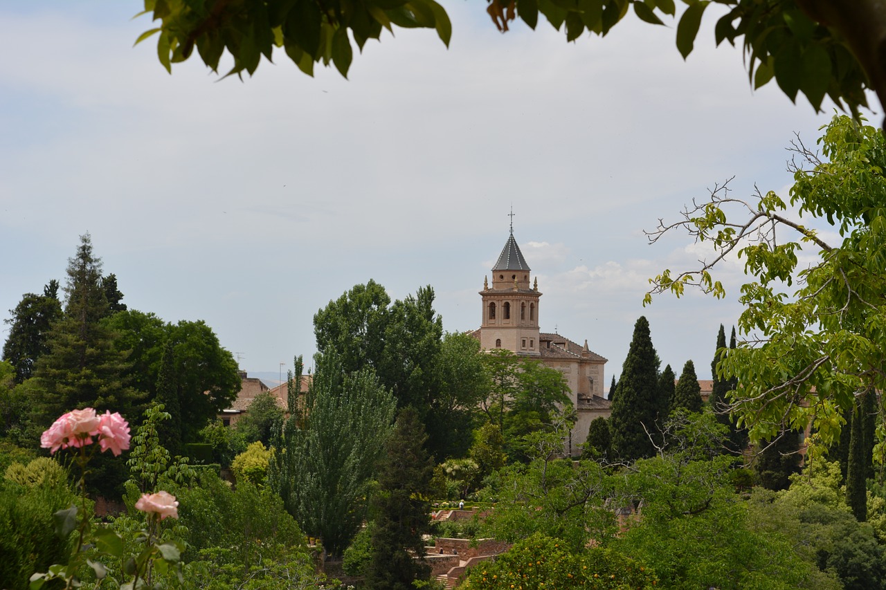 alhambra andalusia landscape free photo