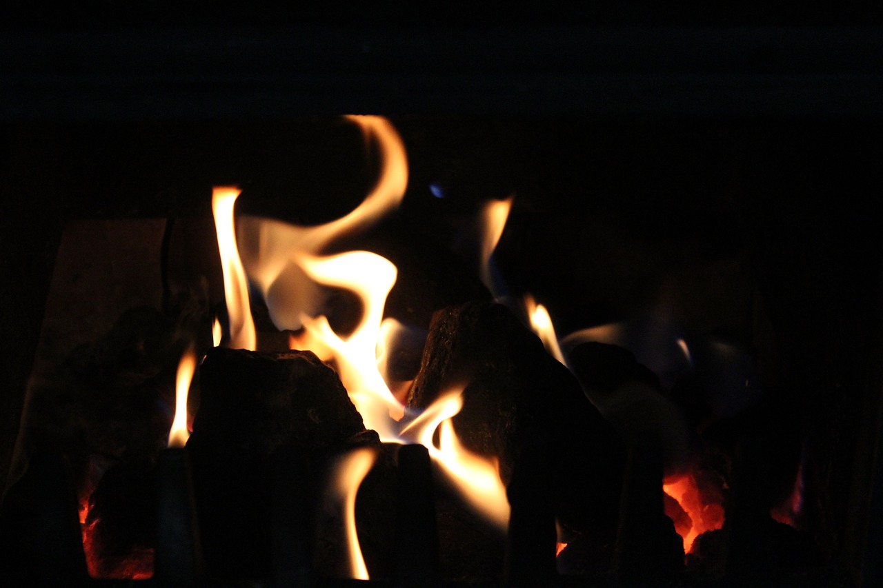 ali fireplace flame free photo