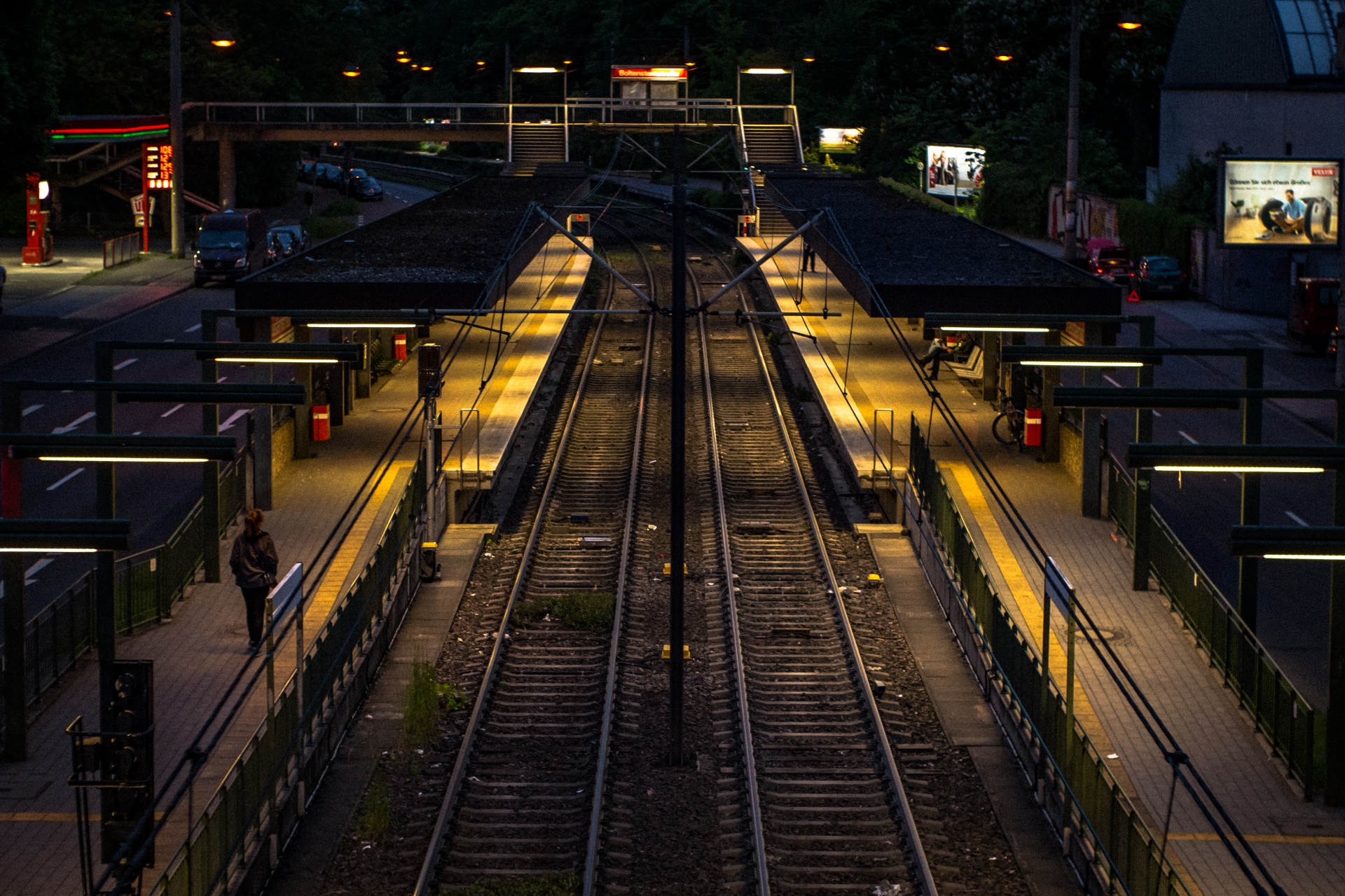 night stop tram free photo