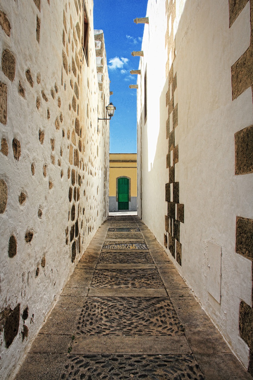 alley gran canaria village street free photo