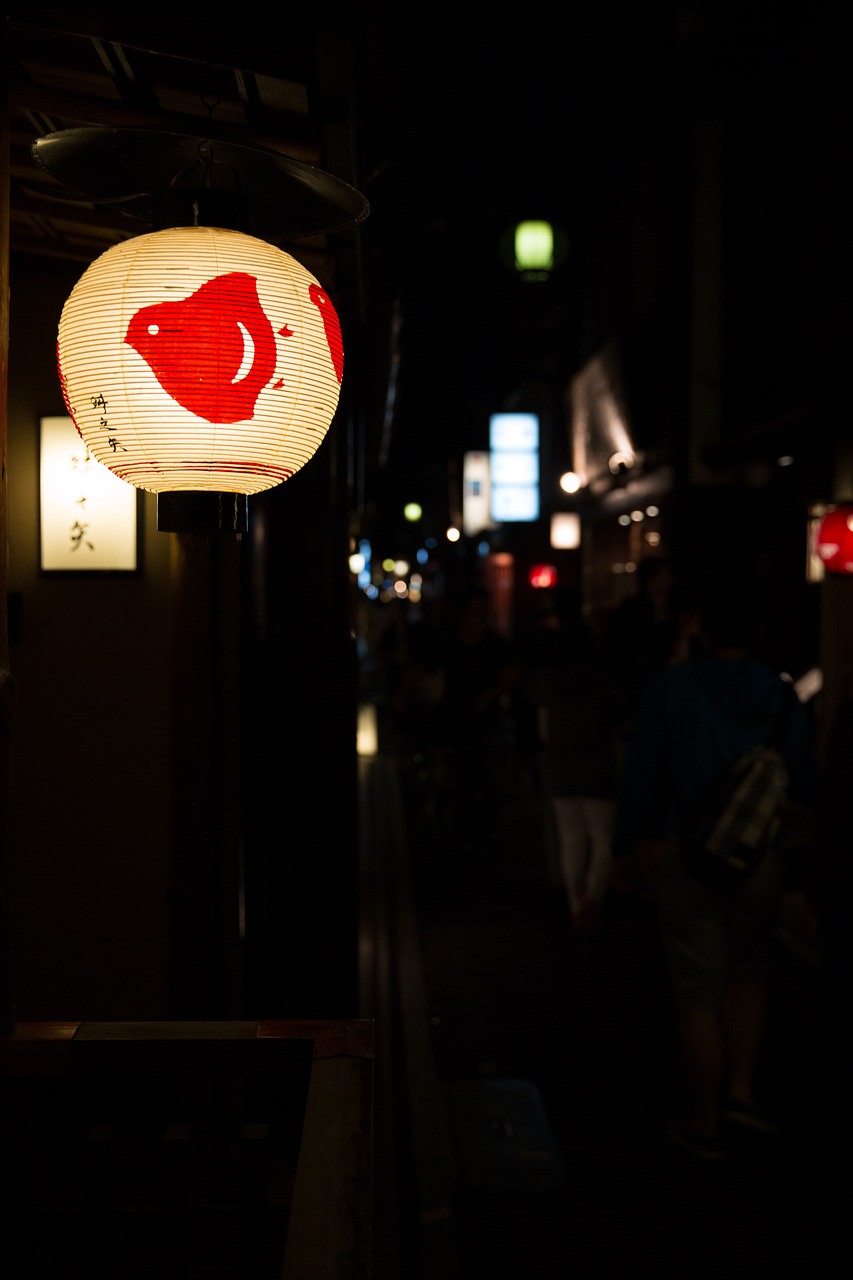 alley dark lanterns free photo