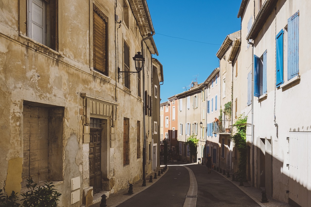 alley architecture buildings free photo