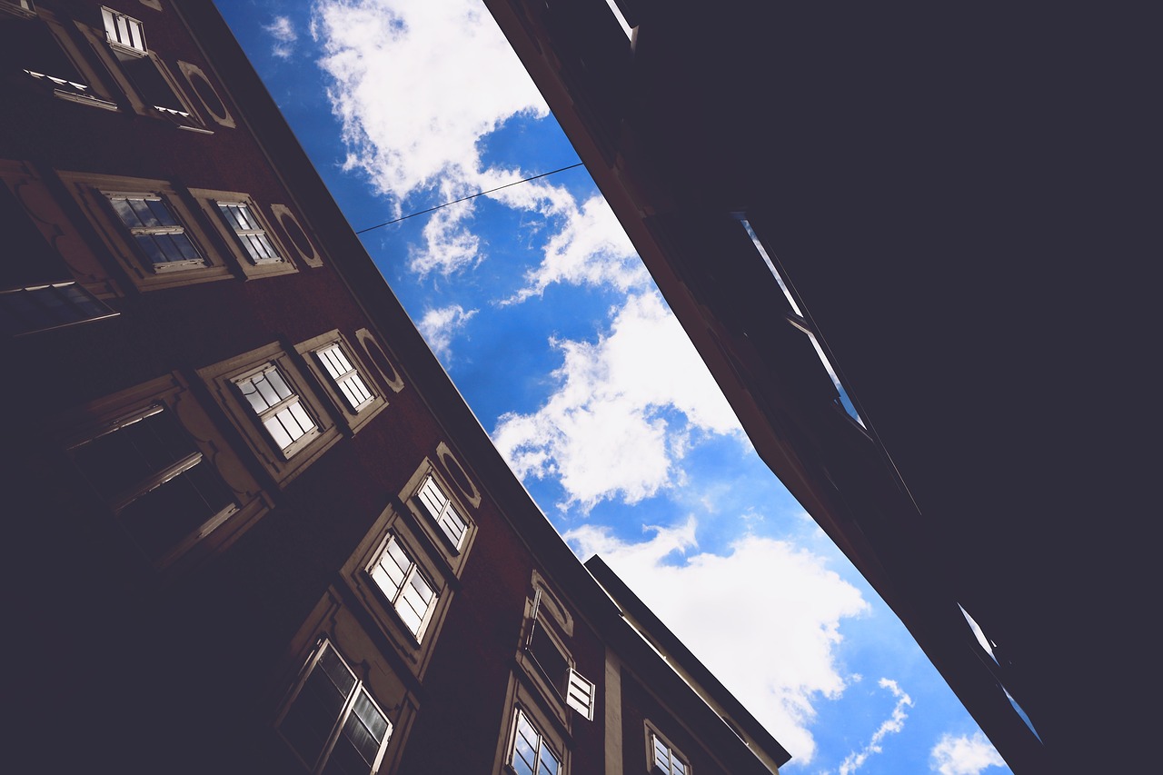 alley homes sky free photo