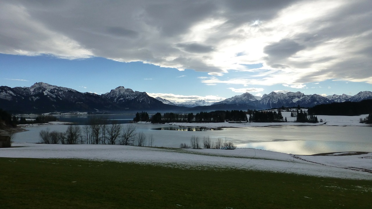 allgäu lake forggensee winter free photo