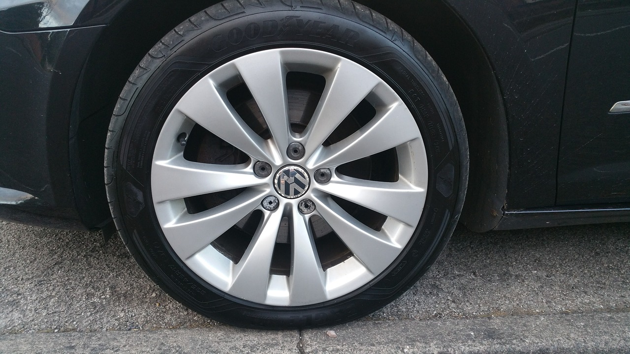 alloy rim vw wheel tyre free photo