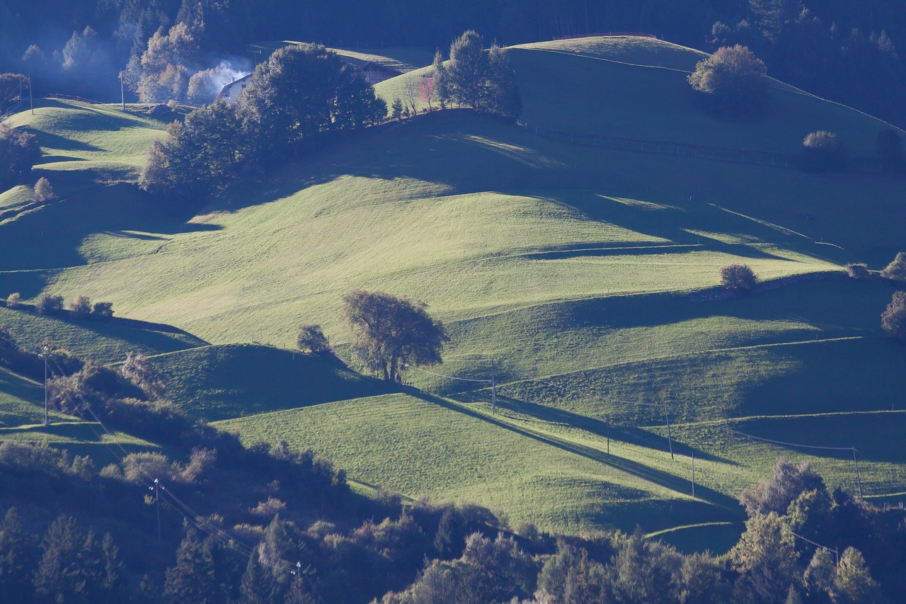 alm mountain morning sun free photo