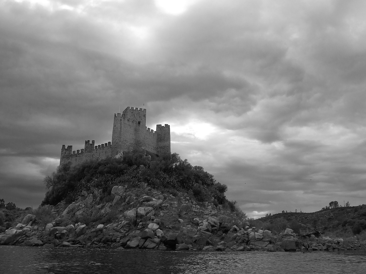 almourol castle templars free photo