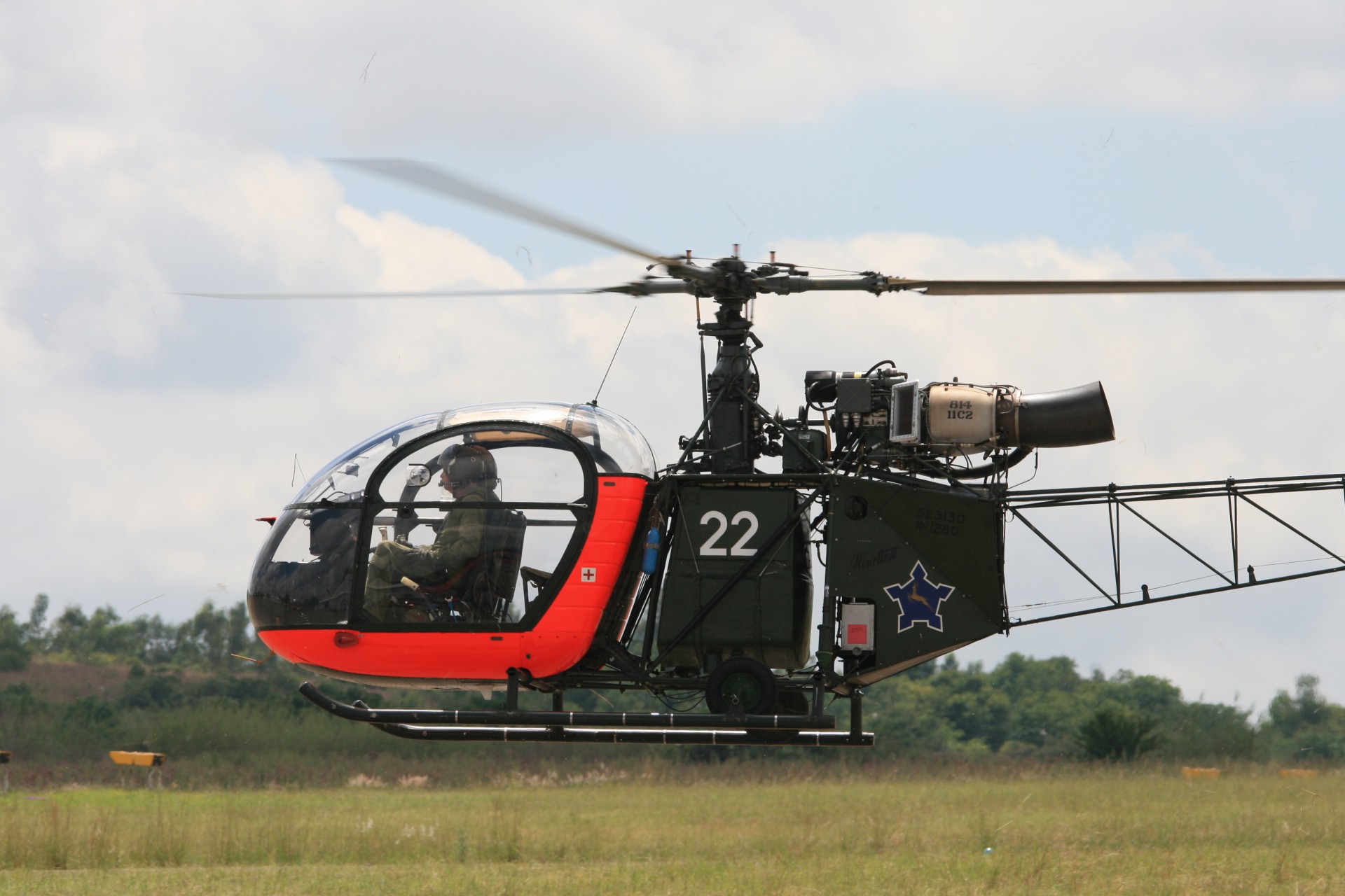 helicopter alouette ll dayglo dark olive free photo