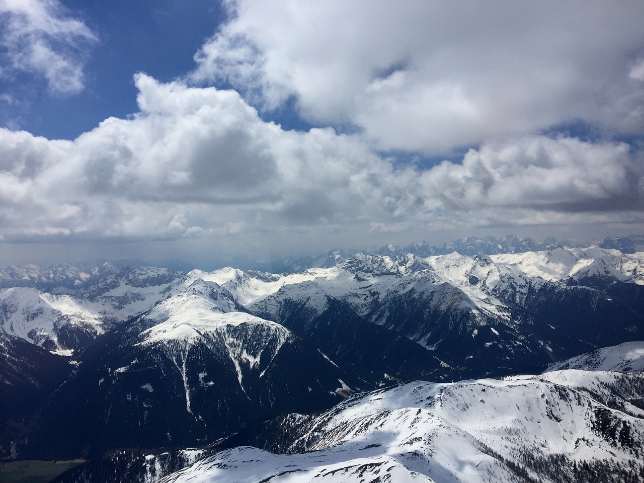 alpine gliding eastern alps free photo