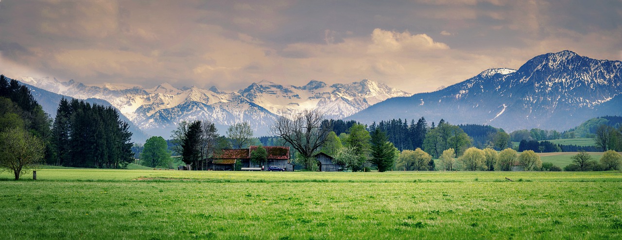 alpine  panorama  landscape free photo