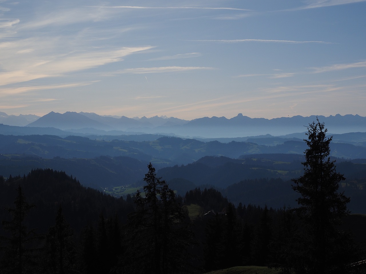 alpine alpine panorama sneezing free photo