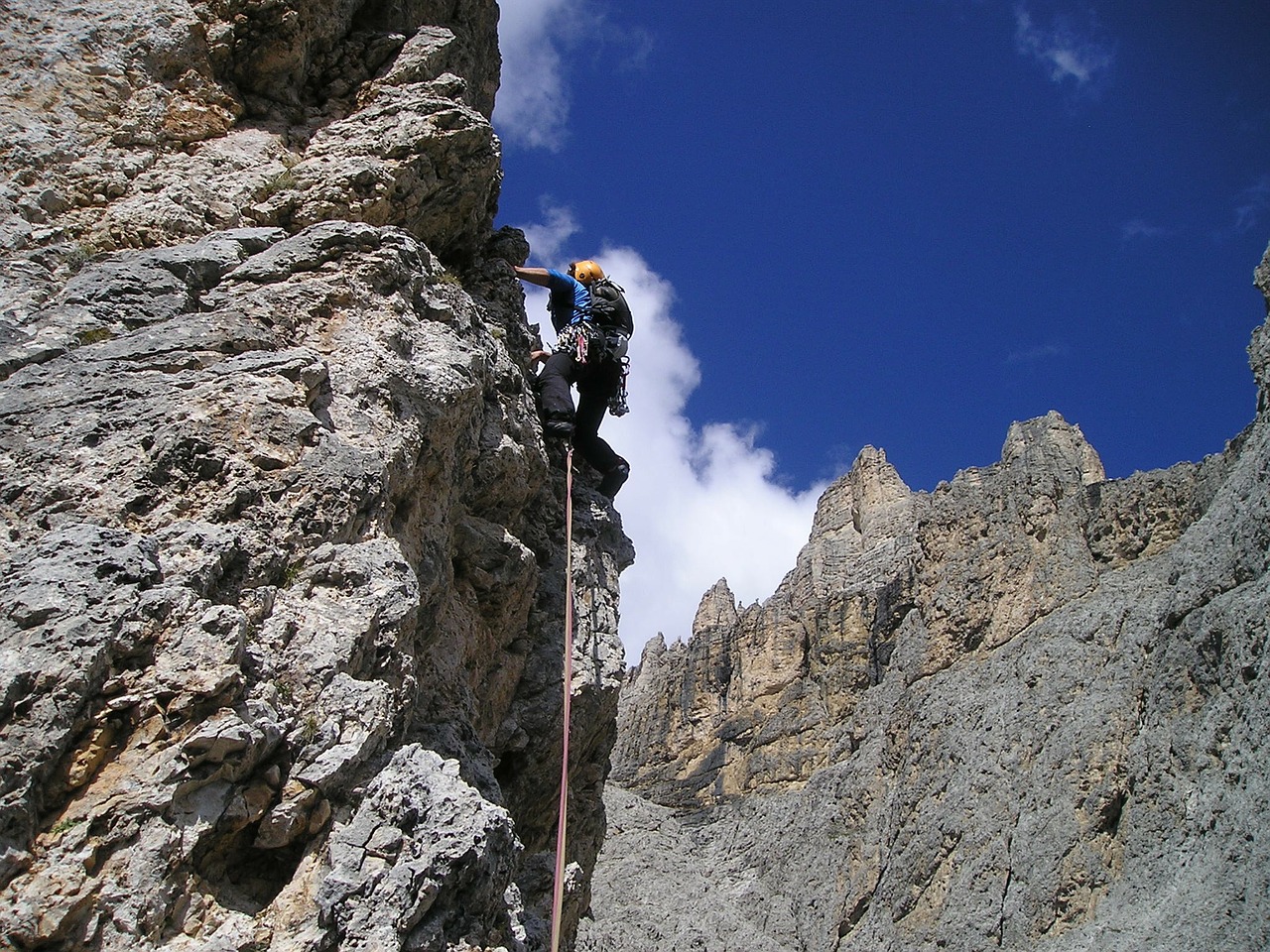 alpine climbing bergsport climb free photo