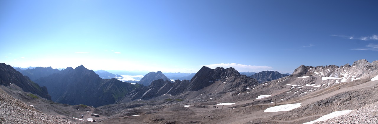 alpine panorama zugspitze blue free photo
