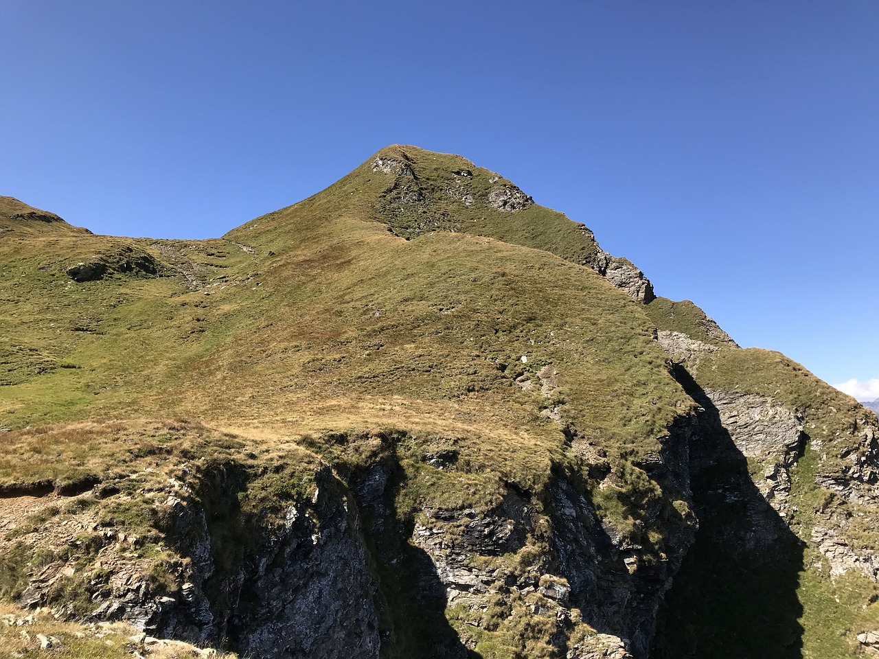 alpine route  alps  alpine free photo