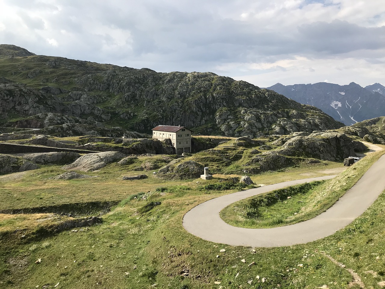 alpine route  alps  alpine free photo