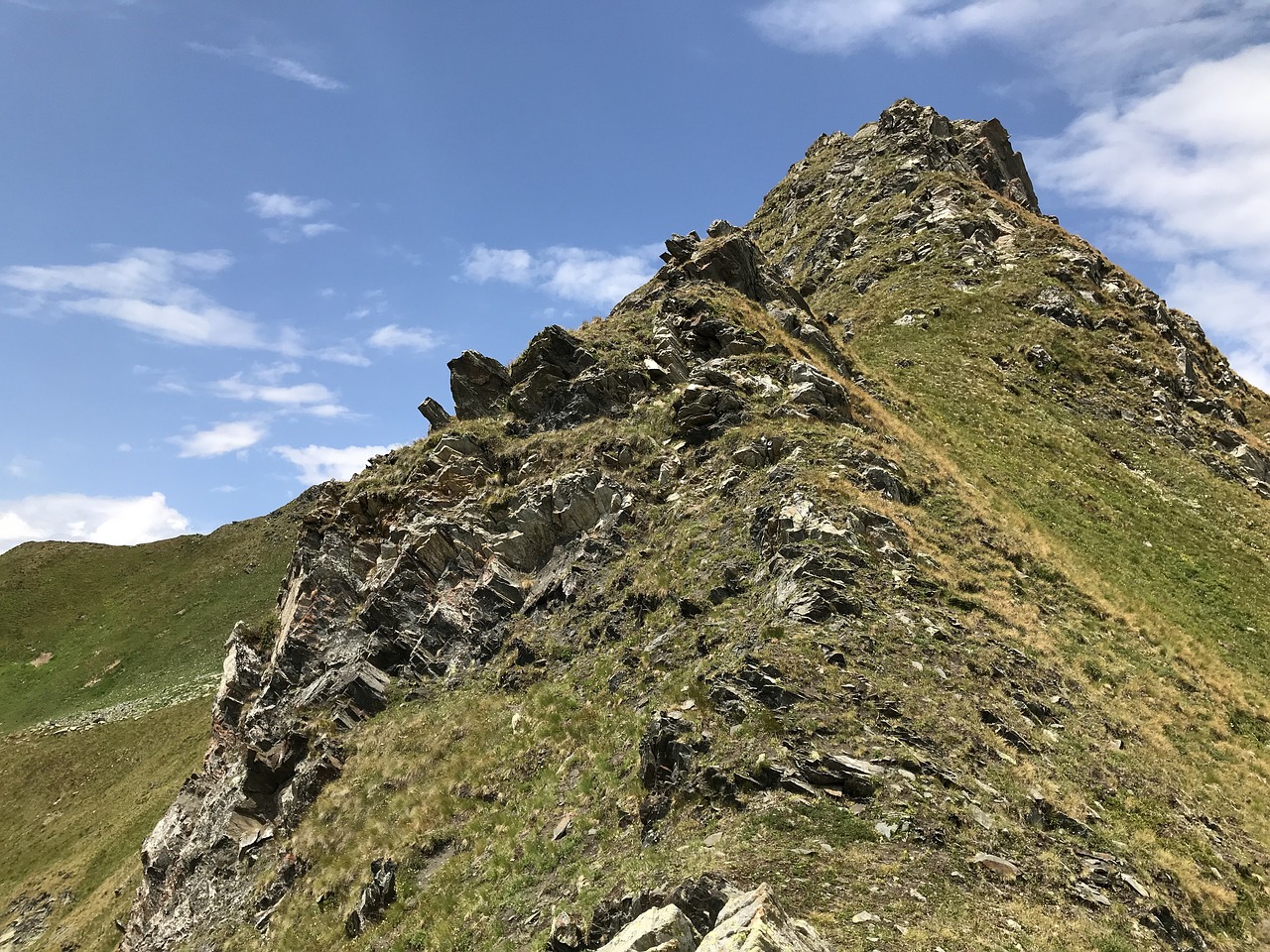 alpine route  alps  alpine free photo