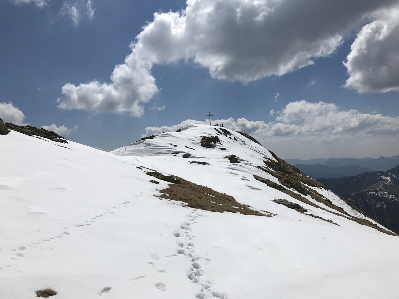 alpine route  alps  alpine free photo