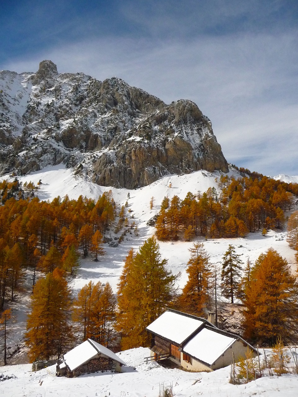 alps mountain chalet free photo