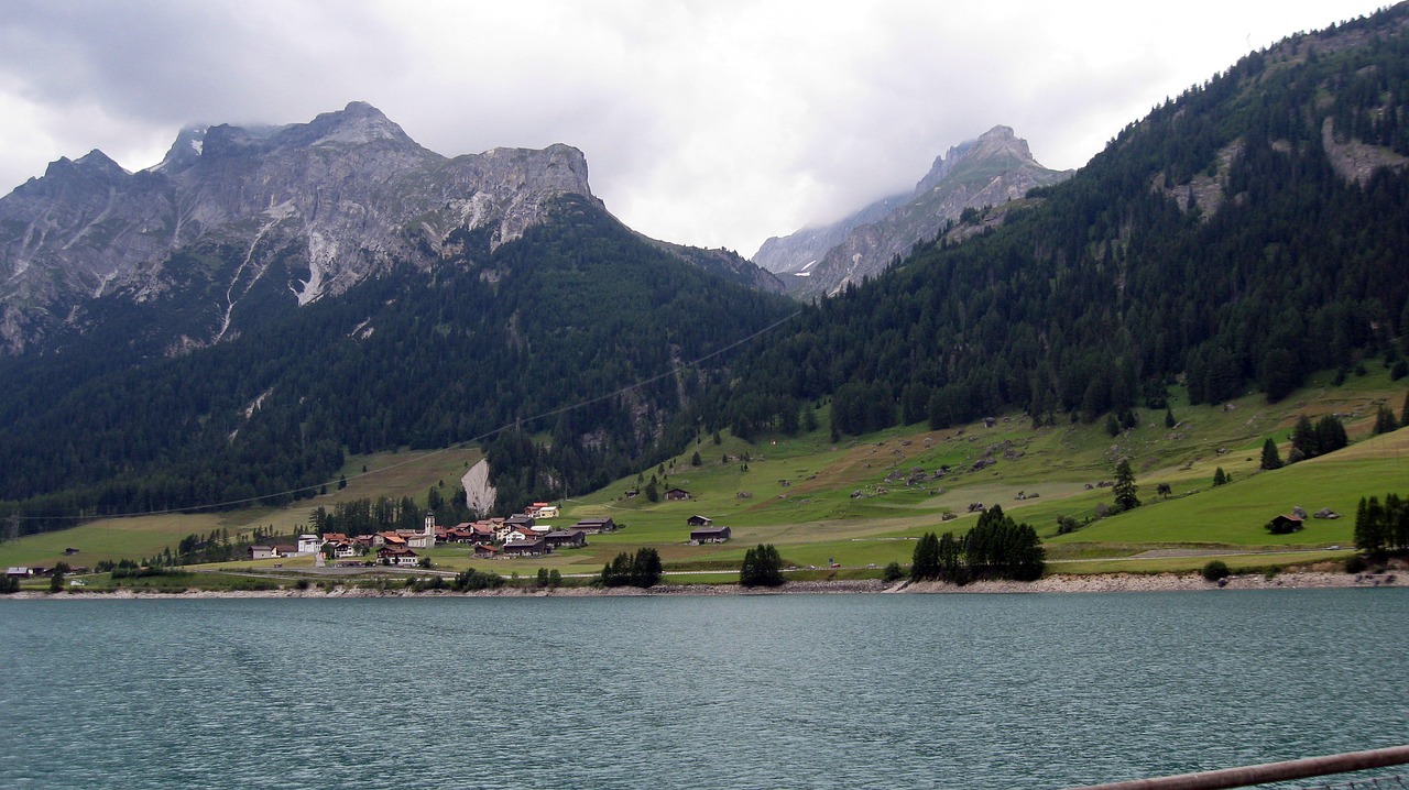 alps  lake  swiss free photo