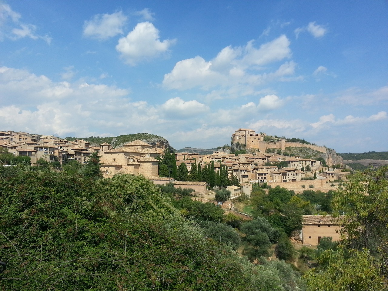 alquezar mountain sky free photo