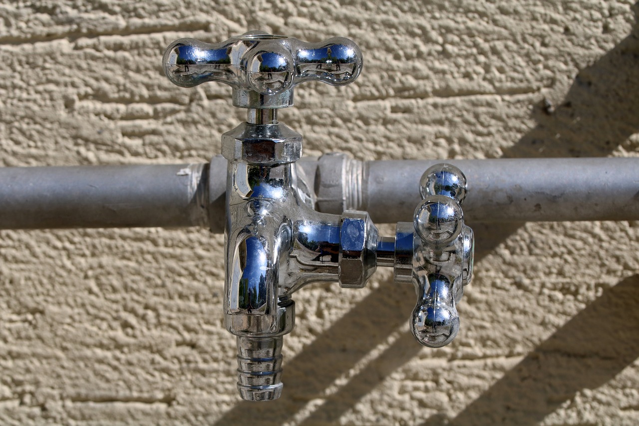 also  faucet  plumbing free photo
