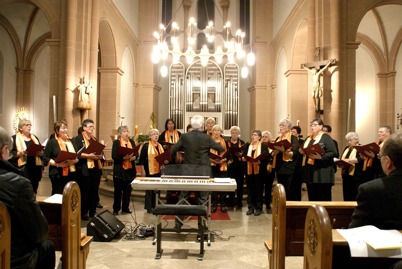 altar church choir free photo