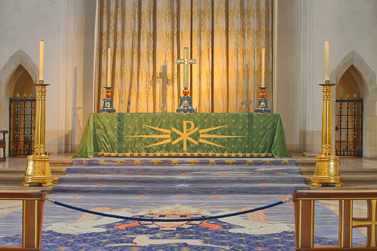 altar guildford cathedral free photo