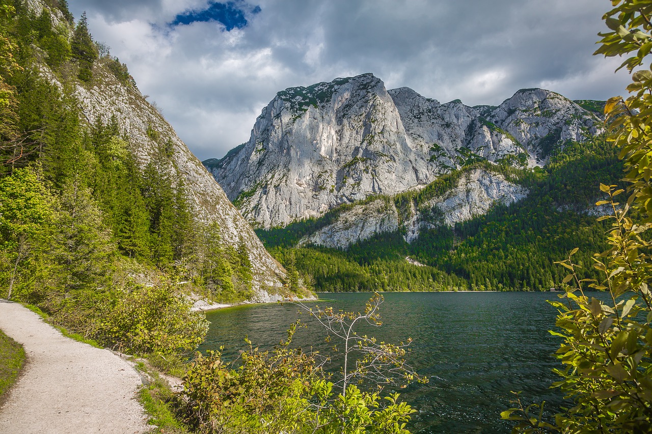 altaussee  trissel wall  alpine free photo