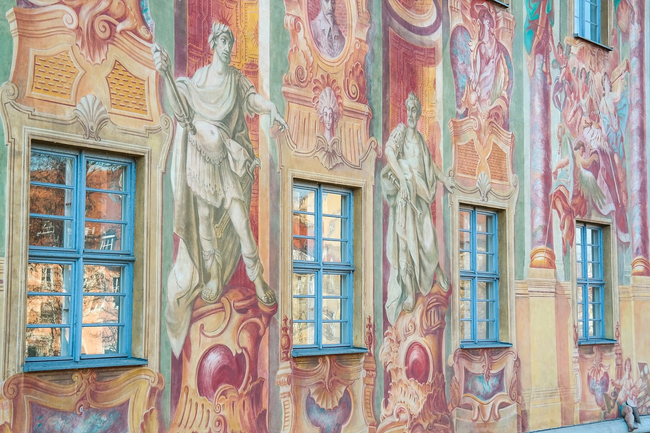 altes rathaus of bamberg  frescos  illusion painting free photo