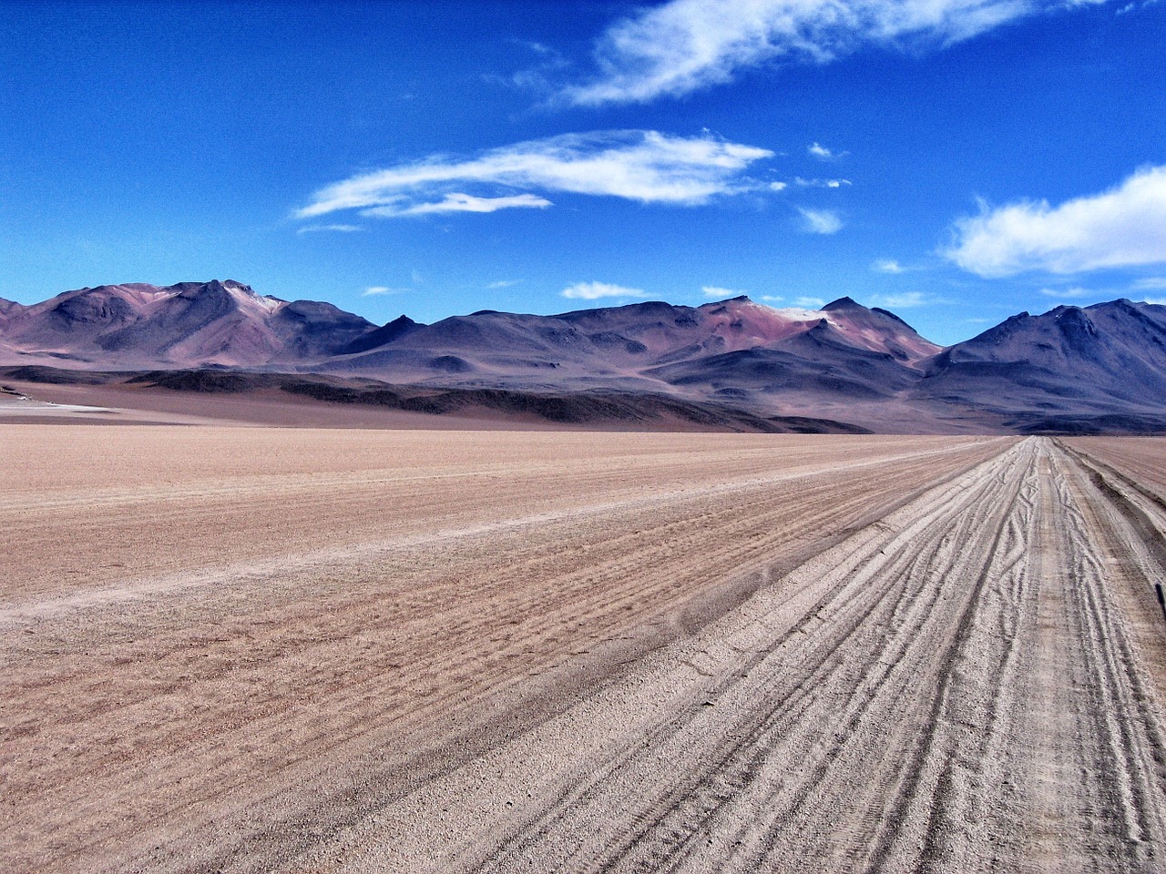 altiplano desert mountains free photo