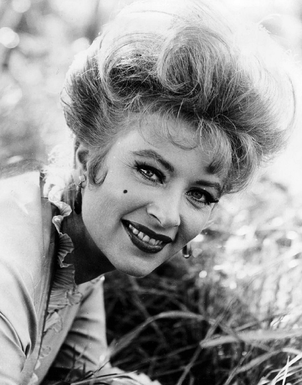 amanda blake actress classic free photo