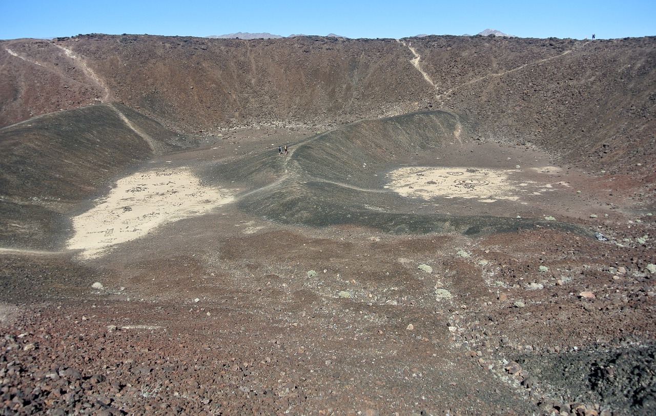 amboy crater interior crater free photo