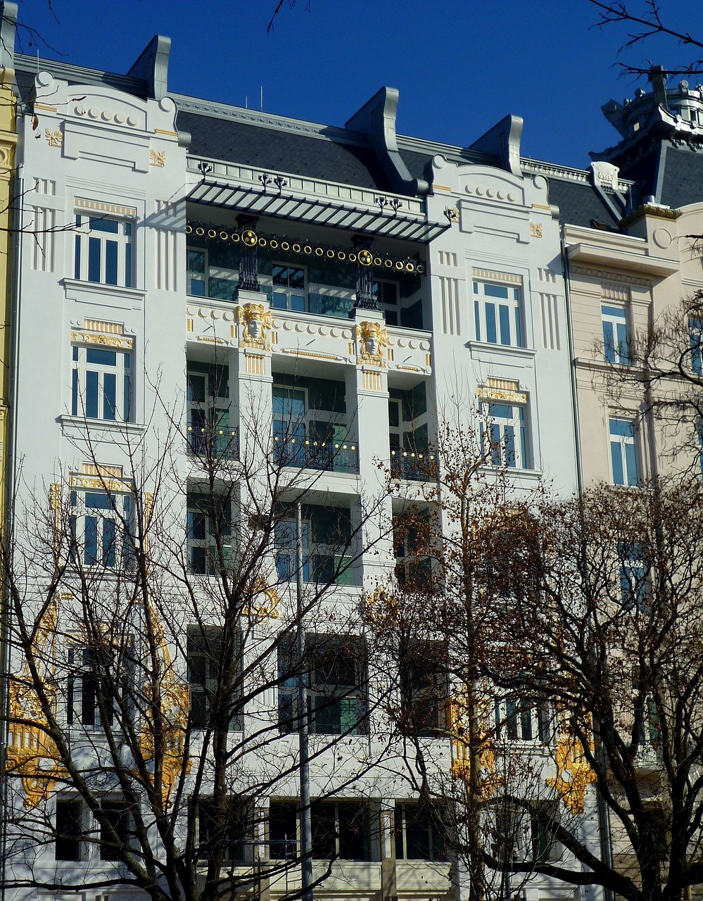 american embassy viennese art nouveau style freedom square free photo