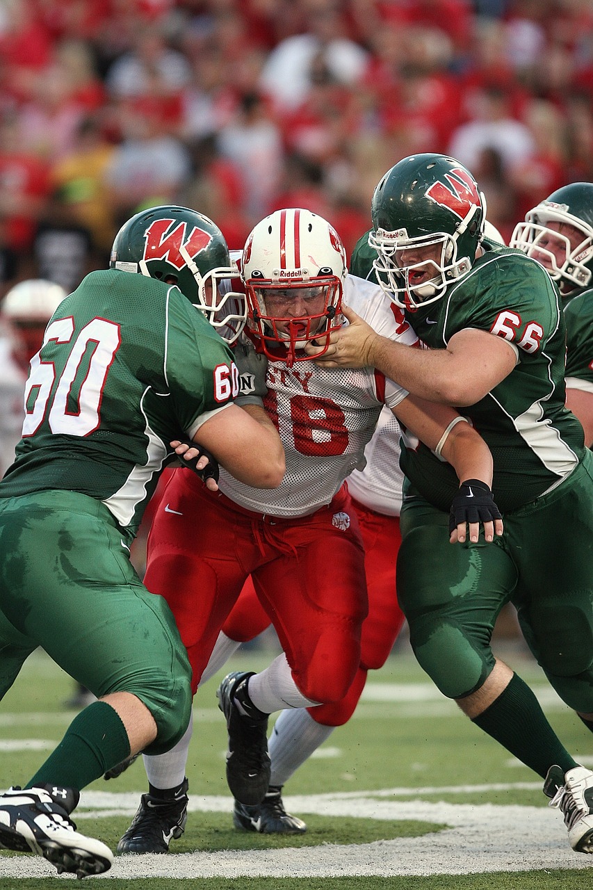 american football action blocking free photo