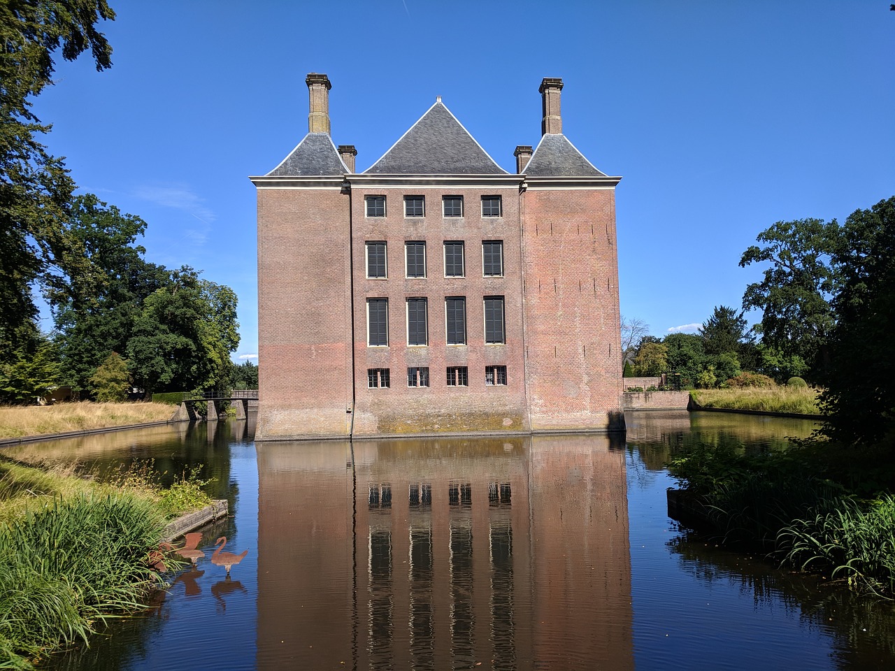 amerongen  castle  blue free photo