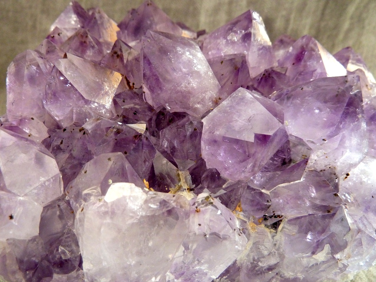 amethyst violet crystal cave free photo