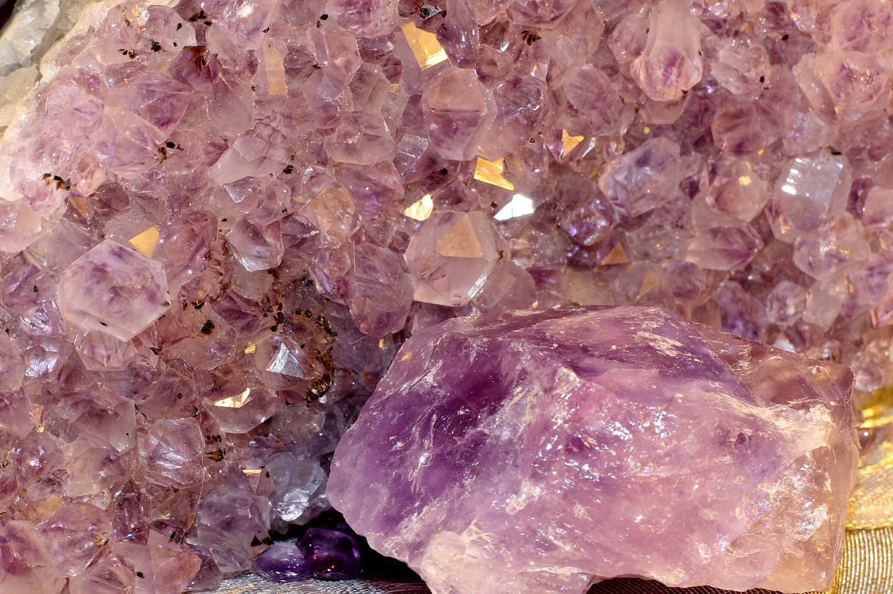 amethyst mineral violet free photo