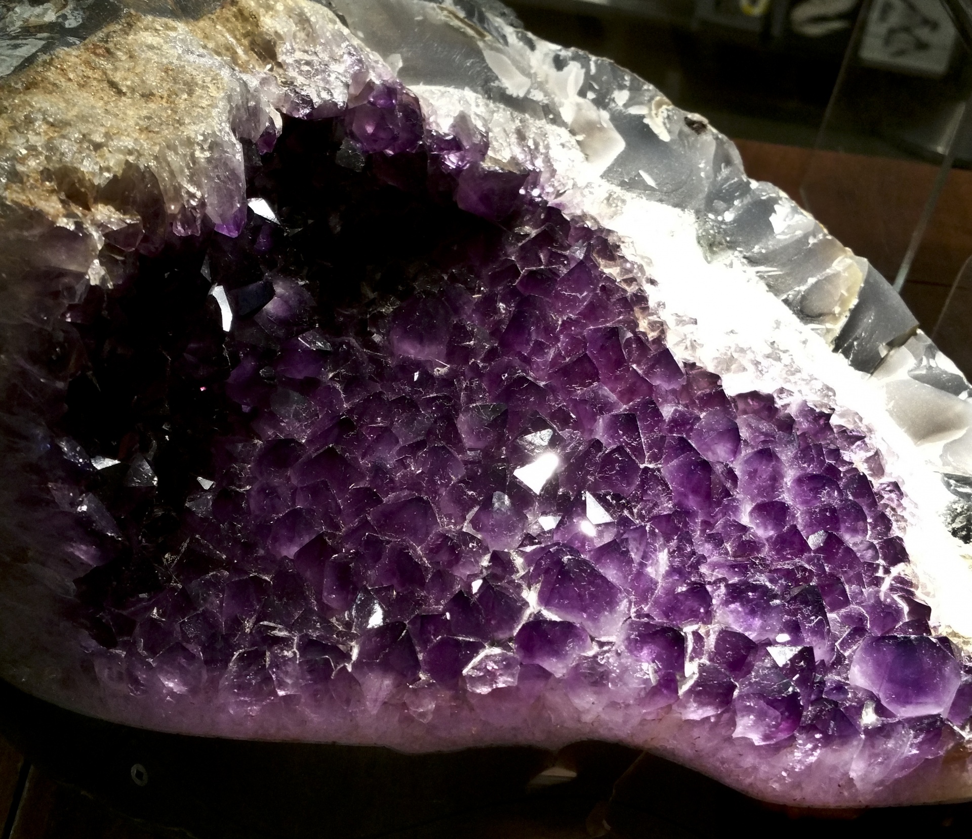 amethyst geode crystals free photo