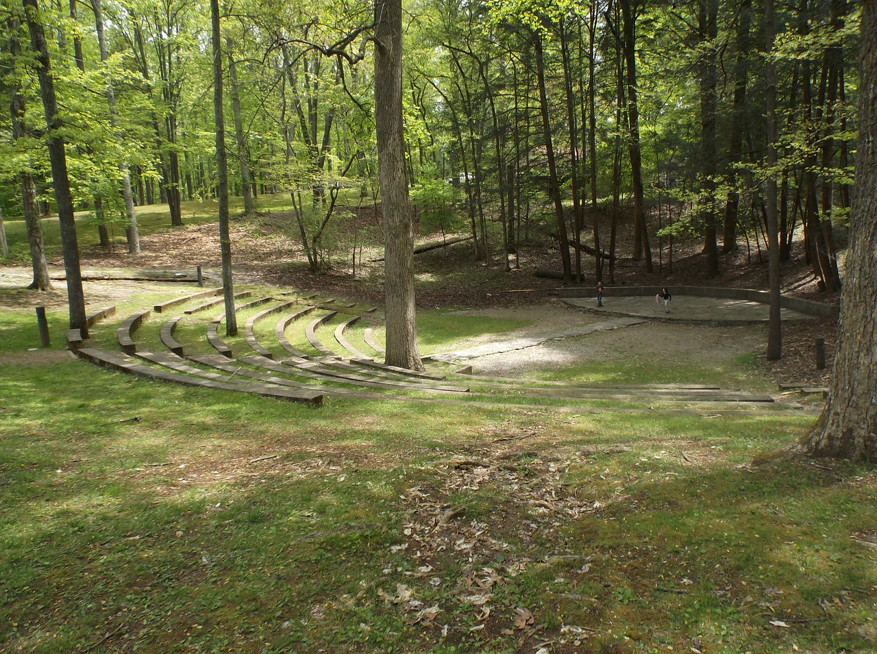 amphitheater woods stage free photo