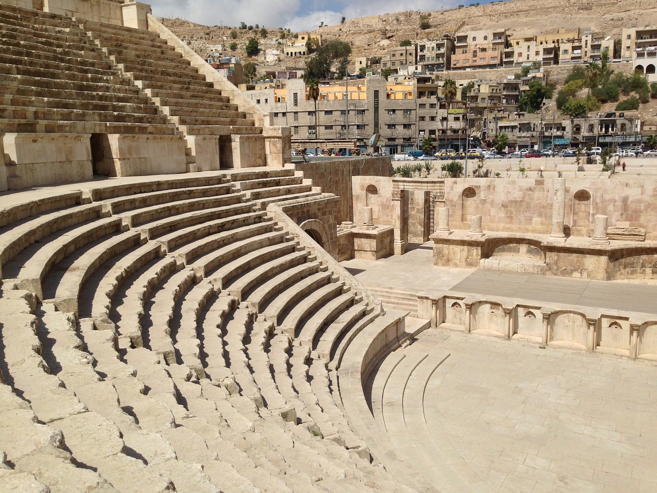 amphitheater ruin jordan free photo