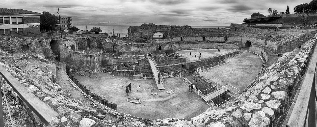 amphitheatre tarragona catalonia free photo