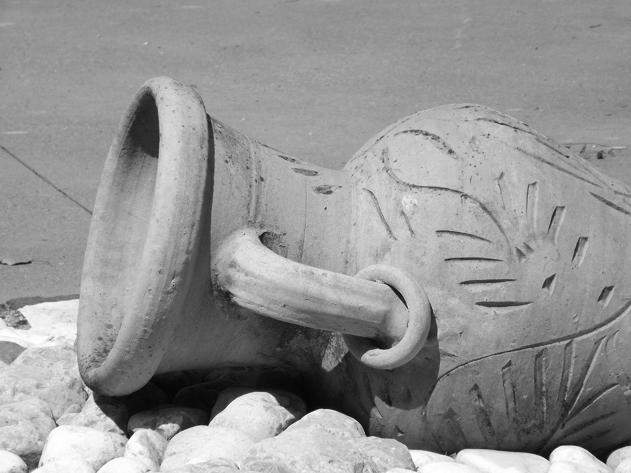 amphora jar greyscale free photo