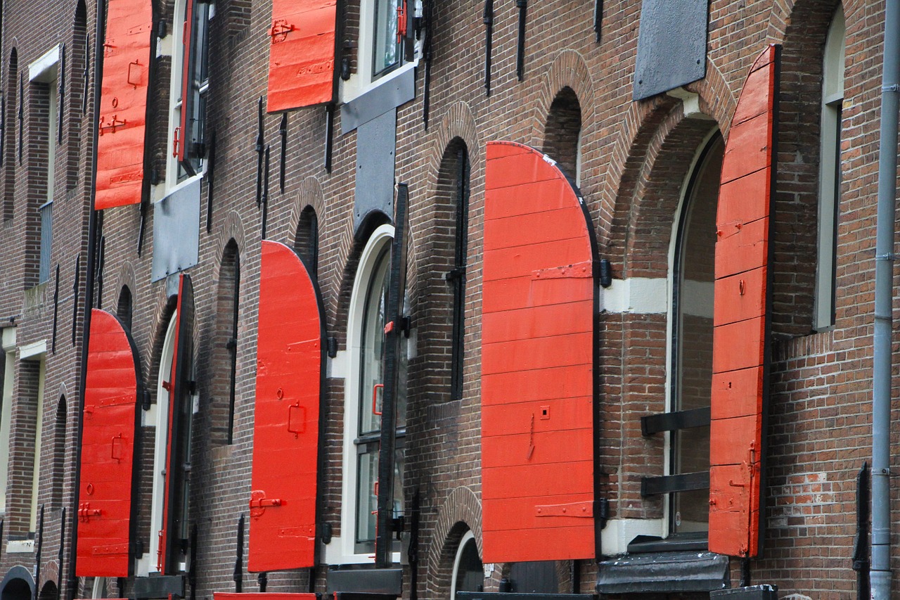 amsterdam red door free photo