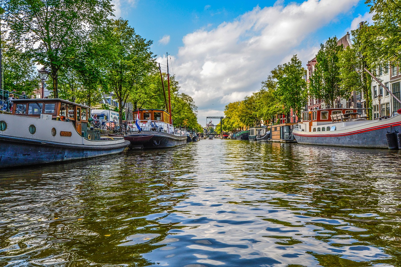 amsterdam canal dutch free photo